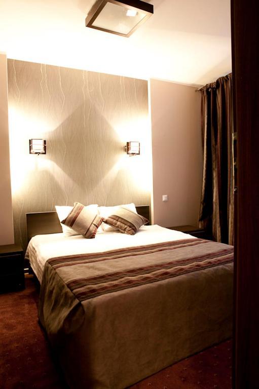 Hotel Dodo Biłgoraj Eksteriør billede